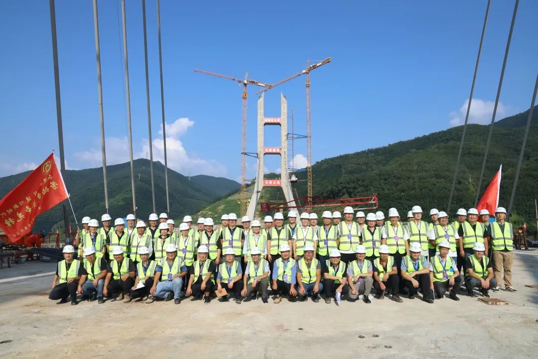 2022-09-23-公司開展“質(zhì)量月”觀摩活動暨質(zhì)量安全技術(shù)管理交流培訓1.jpg