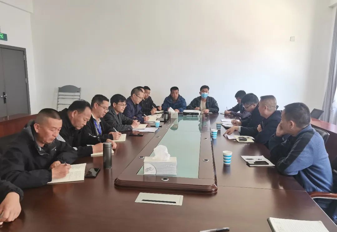 2023-4-4-金光祥、李元鴻到祥云公司指導(dǎo).jpg